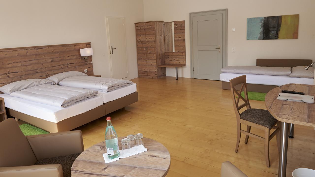 Klosterhotel Kreuz Mariastein Esterno foto