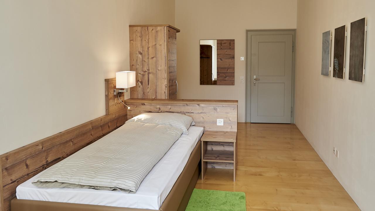 Klosterhotel Kreuz Mariastein Esterno foto